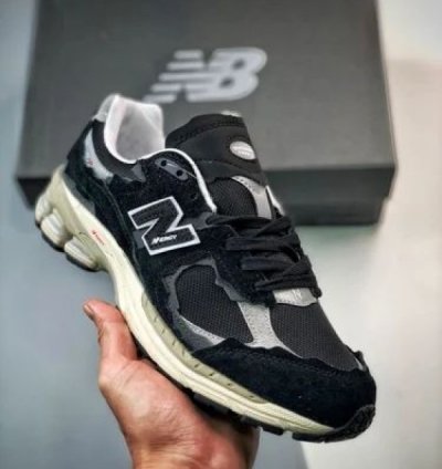 Newbalance 2002r Protection Pack Black Grey Running Shoes