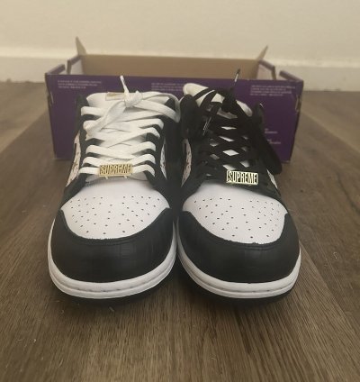 Supreme Black Star Dunks