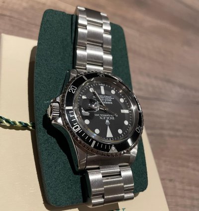 Rolex Submariner Date Vis Et Garantie Avec Facture