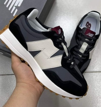 Newbalance 327 Black Sneakers