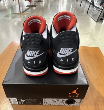 Air Jordan 4 Retro Bred