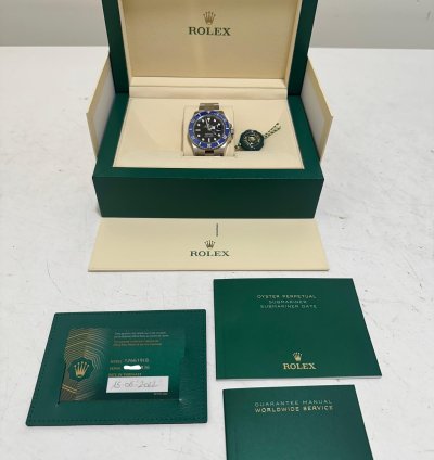 Rolex Submariner Date White Gold