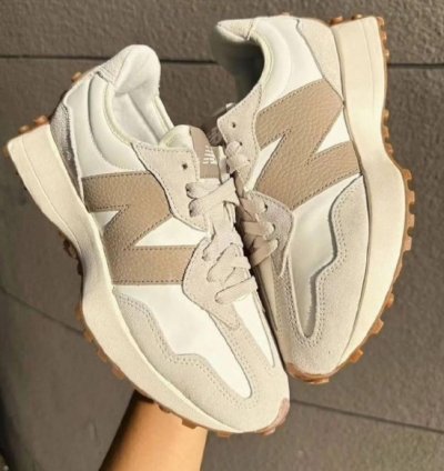 Newbalance 327 Driftwood Beige Sneakers