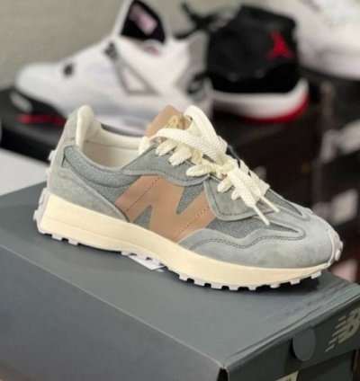 Newbalance 327 Juniper Sneakers
