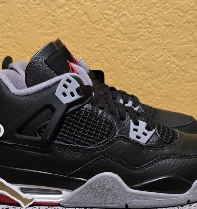 Air Jordan 4 Retro Bred