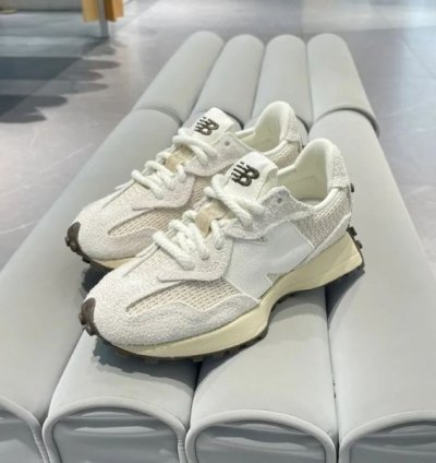 Newbalance 327 Sea Salt Linen Sneakers