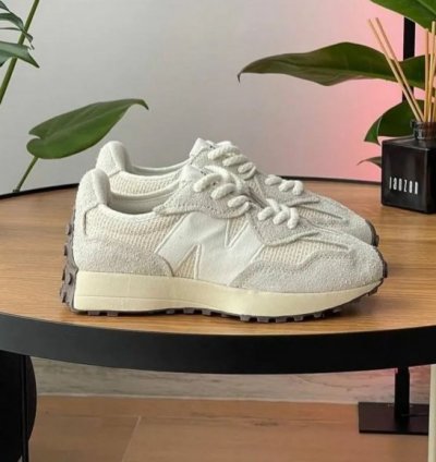Newbalance 327 Sea Salt Linen Sneakers