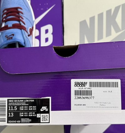 Nike Dunk Low Premium Sb Philadelphia Phillies -size 11 5m