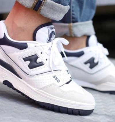 Newbalance 550 Navy Blue Sneakers