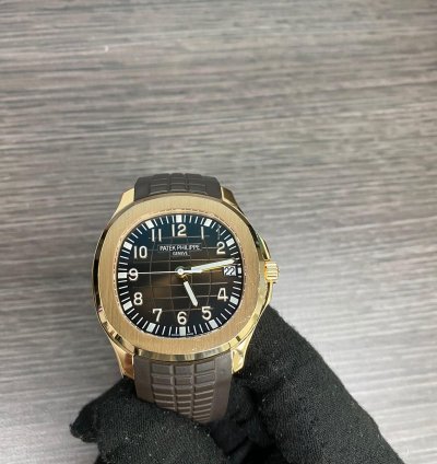 Patek Philippe Aquanaut 5167r Aquanaut Rose Gold