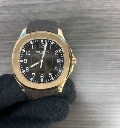Patek Philippe Aquanaut 5167r Rose Gold Aquanaut