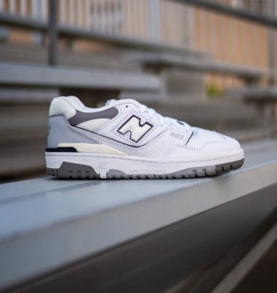 Newbalance 550 Salt And Pepper Running Shoes