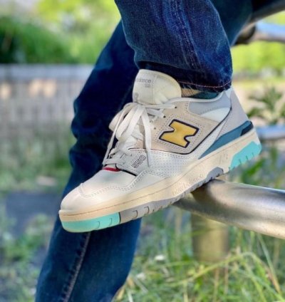 Newbalance 550 Sea Salt Yellow Sneakers