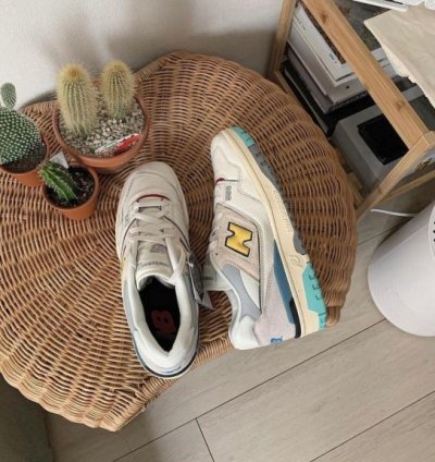 Newbalance 550 Sea Salt Yellow Sneakers