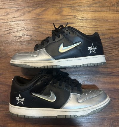 Supreme Dunks