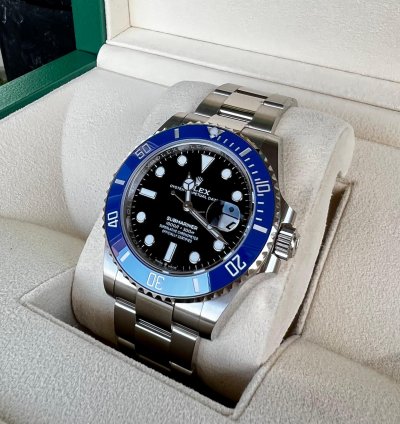 Rolex Submariner Date White Gold Submariner Unworn below Msrp - Unsized