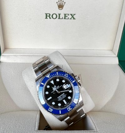 Rolex Submariner Date White Gold Submariner Unworn below Msrp - Unsized