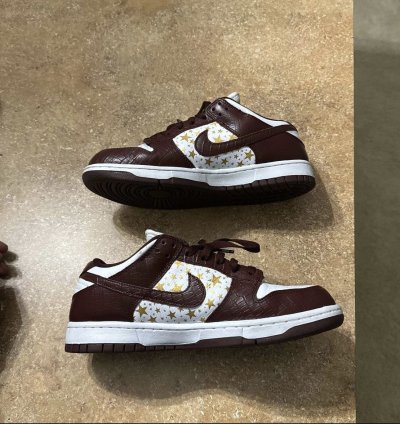 Supreme Dunks Brown Size 8