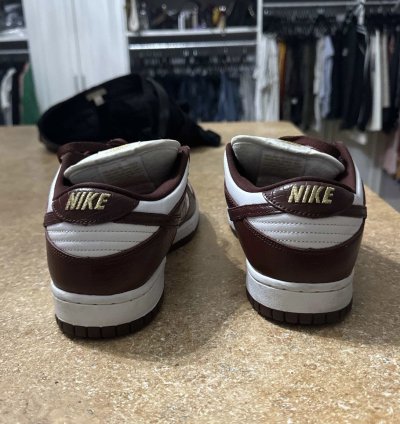 Supreme Dunks Brown Size 8