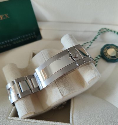 Rolex Submariner Date White Gold Unworn Full Set 2022 Official Rolex Warranty