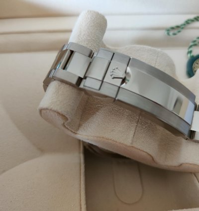 Rolex Submariner Date White Gold Unworn Full Set 2022 Official Rolex Warranty