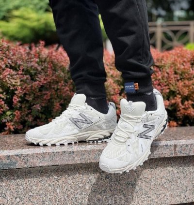 Newbalance 610 Nimbus Cloud White Sneakers