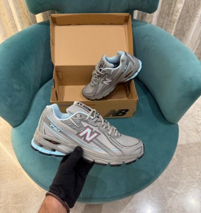 Newbalance 740 Vintage Grey Blue Sneakers