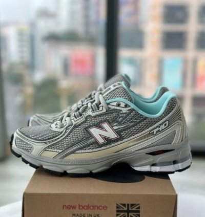 Newbalance 740 Vintage Grey Blue Sneakers