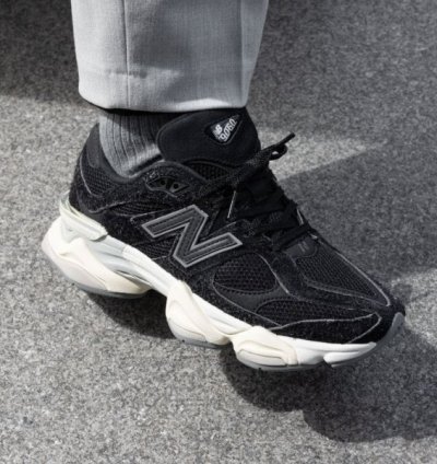 Newbalance 9060 Black Sea Salt Sneakers