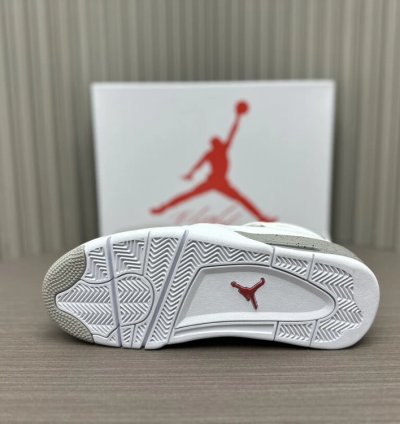 Air Jordan 4 Retro White Oreo