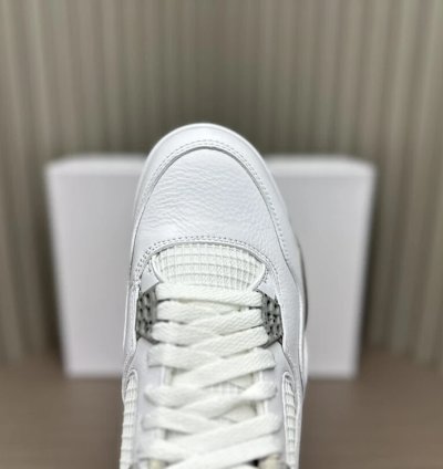Air Jordan 4 Retro White Oreo