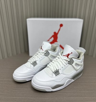 Air Jordan 4 Retro White Oreo