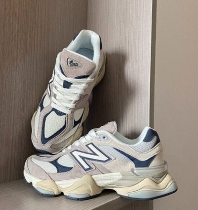 Newbalance 9060 Moonrock Linen Dark Artic Grey Sneakers