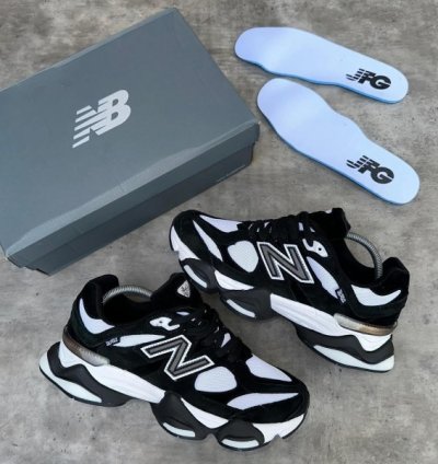Newbalance 9060 Panda Sneakers