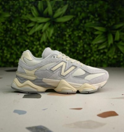 Newbalance 9060 Quartz Grey Running Shoes