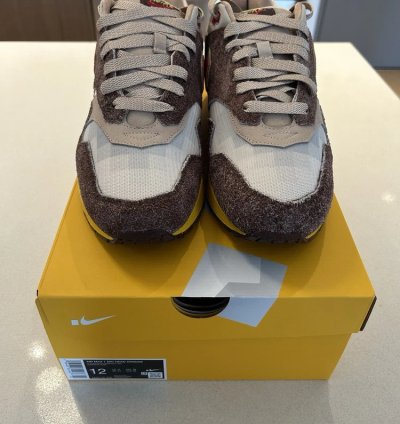 Nike Air Max 1 swoosh Low Poly Big Head Origins