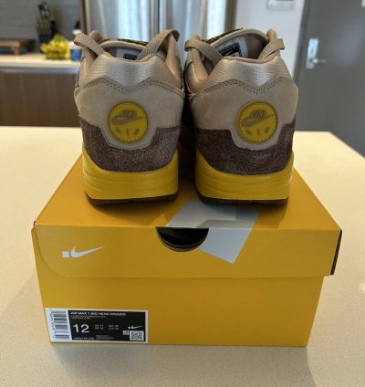 Nike Air Max 1 swoosh Low Poly Big Head Origins