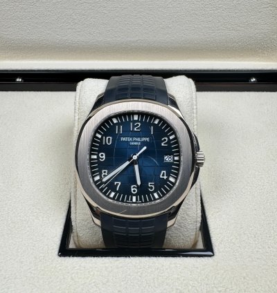 Patek Philippe Aquanaut 5168g-001
