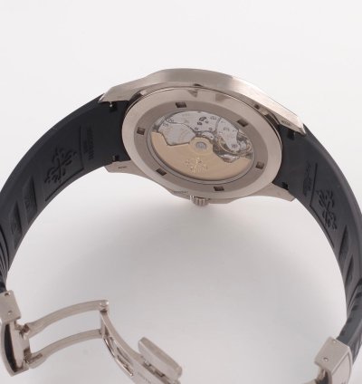 Patek Philippe Aquanaut 5168g-001 18k White Gold Blue Dial