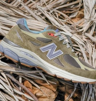 Newbalance 990v3 Bodega Reveals Running Shoes