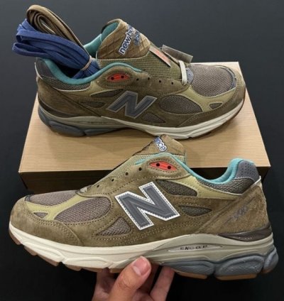 Newbalance 990v3 Bodega Reveals Running Shoes