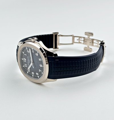 Patek Philippe Aquanaut 5168g-001 White Gold Blue Dial
