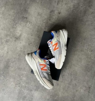 Newbalance 990v6 Mcf Sandrift Sneakers
