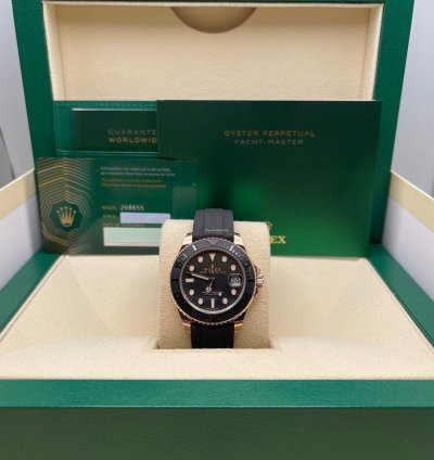 Rolex Yacht-master 37 268655 Rose Gold Black Dial