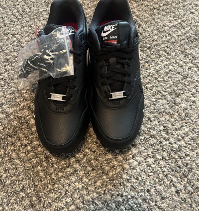 Supreme Nike Air Max 1 87