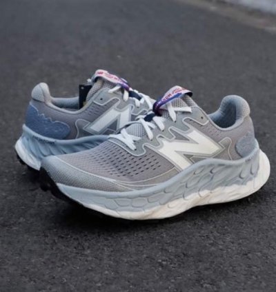 Newbalance Fresh Foam More Trail V3 Grey Running Shoes