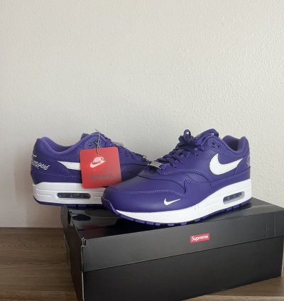 Supreme Nike Air Max 1 87 Sp
