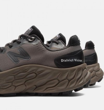 Newbalance Fresh Foam X More Trail V3 Phantom Sneakers