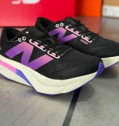 Newbalance Fuelcell Sc Elite V4 Sneakers