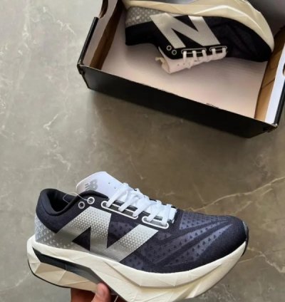 Newbalance Fuelcell Sc Elite V4 Sneakers